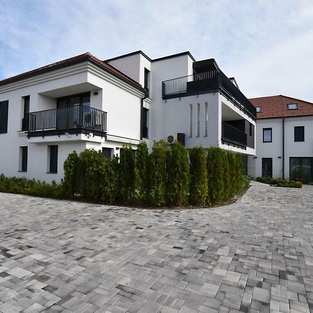 Azur Apartman Балатонфюред Екстер'єр фото