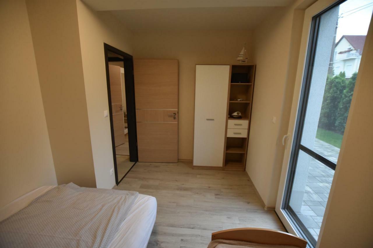 Azur Apartman Балатонфюред Екстер'єр фото